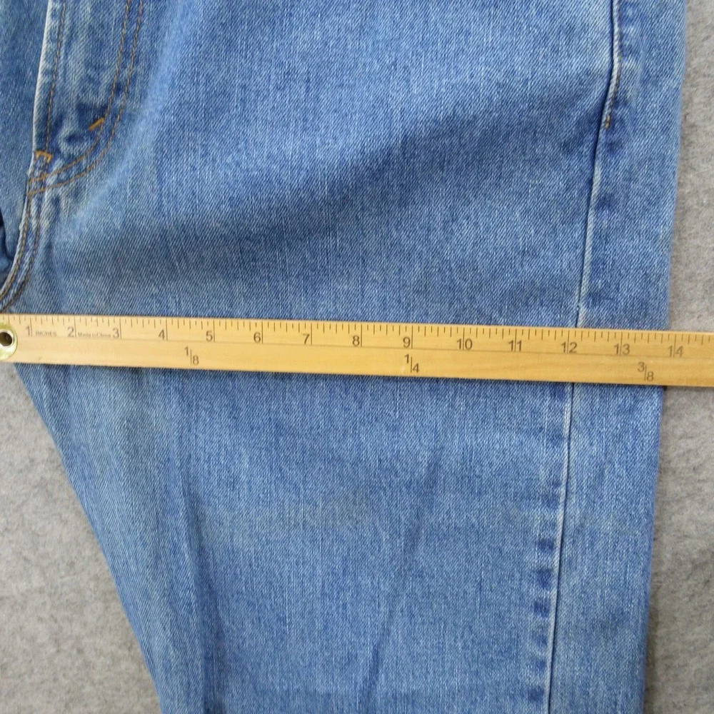 Levi's 505 Jeans Mens 38 Regular Fit Straight Leg Medium Wash Mid Rise New